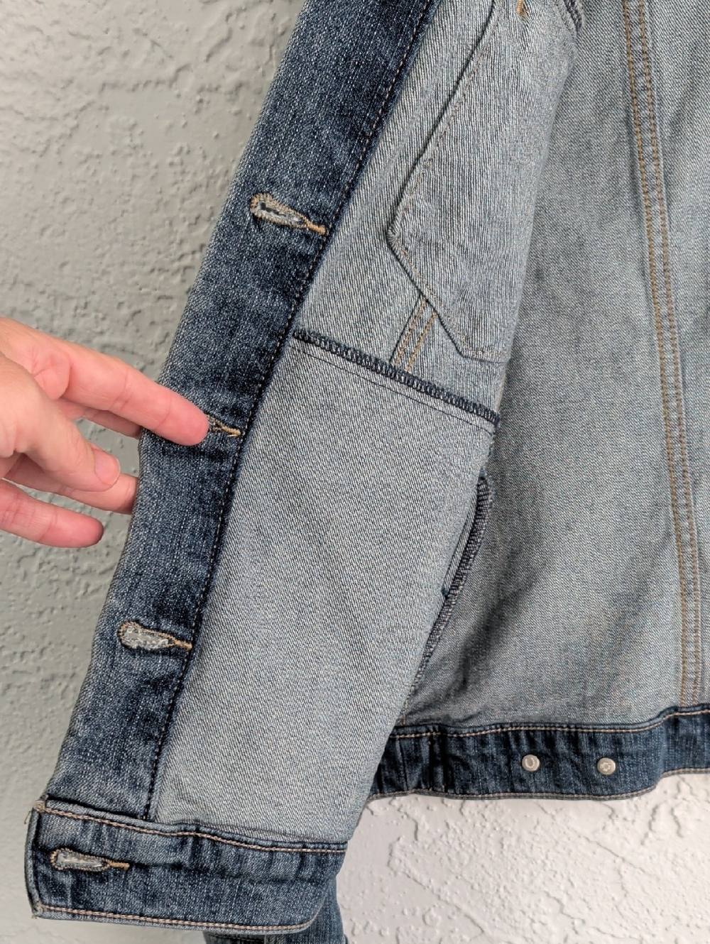 Ladies Lucky Brand Vintage Wash Blue Denim Jacket | Size XL - Picture 5 of 9